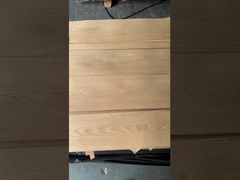 सफेद ओक लिबास