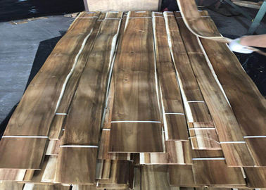 मंत्रिमंडलों Nonuniform रंग के लिए कटा कट प्राकृतिक बबूल लकड़ी लिबास पैनलों